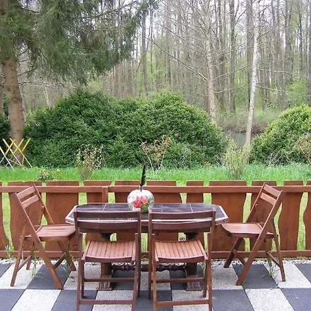 Borowkowa Nad Morzem Holiday home *